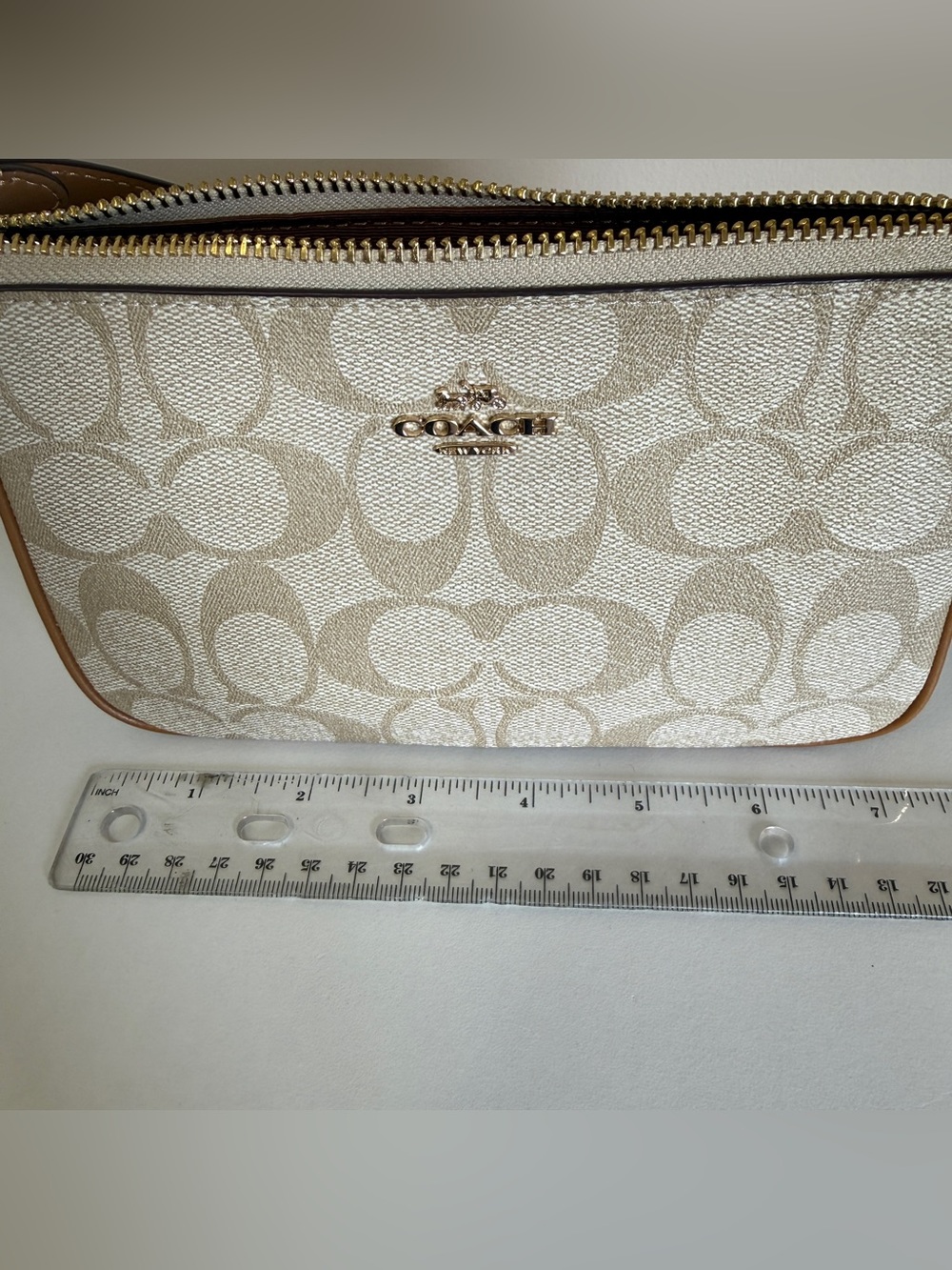 Coach C3308 SIG NLT 19 - Picture 3 of 9